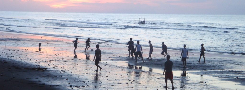 zonsondergang Banjar Laut Lovina Bali