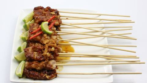SATÉ SINGAPORA